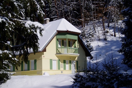 Ubytování - Kokořínsko - Penzion v Kokořínské Dole - penzion v zimě