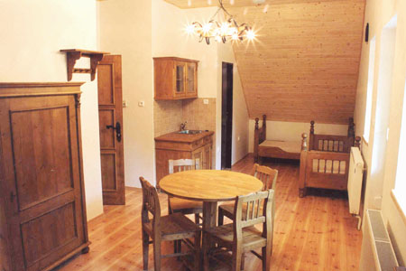 Ubytování - Kokořínsko - Penzion v Kokořínské Dole - 4lůžkový pokoj s balkónem
